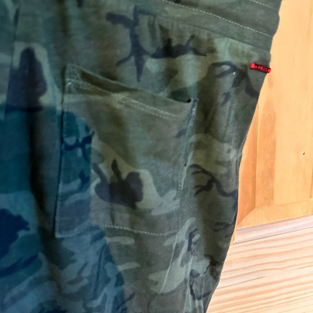 n: philanthropy Women's Camouflage Jumpsuit - Picture 5 of 6